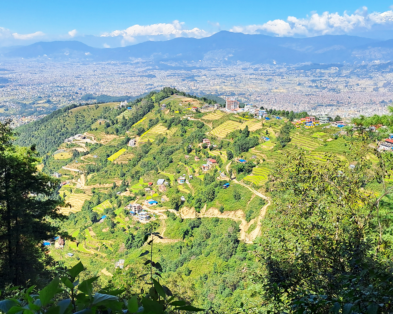 Lakuri Bhanjyang Hiking