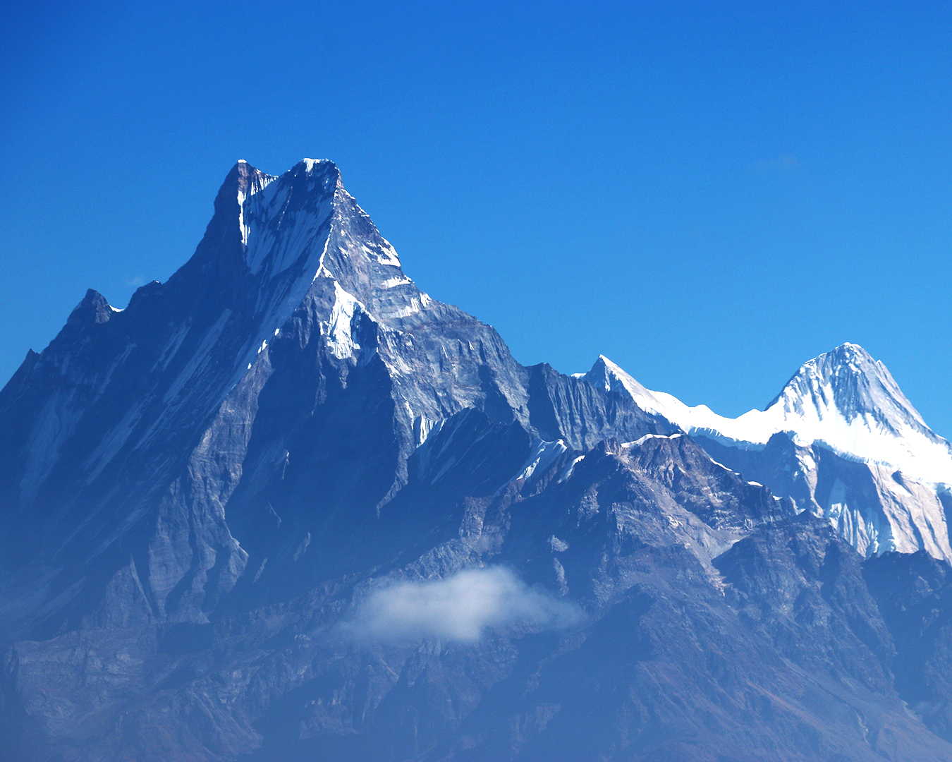 Machhapuchhre Model Trek