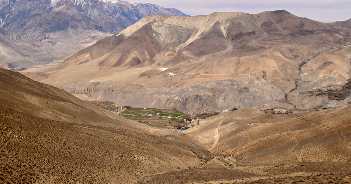 Upper Mustang Circuit Trekking Trail without Road