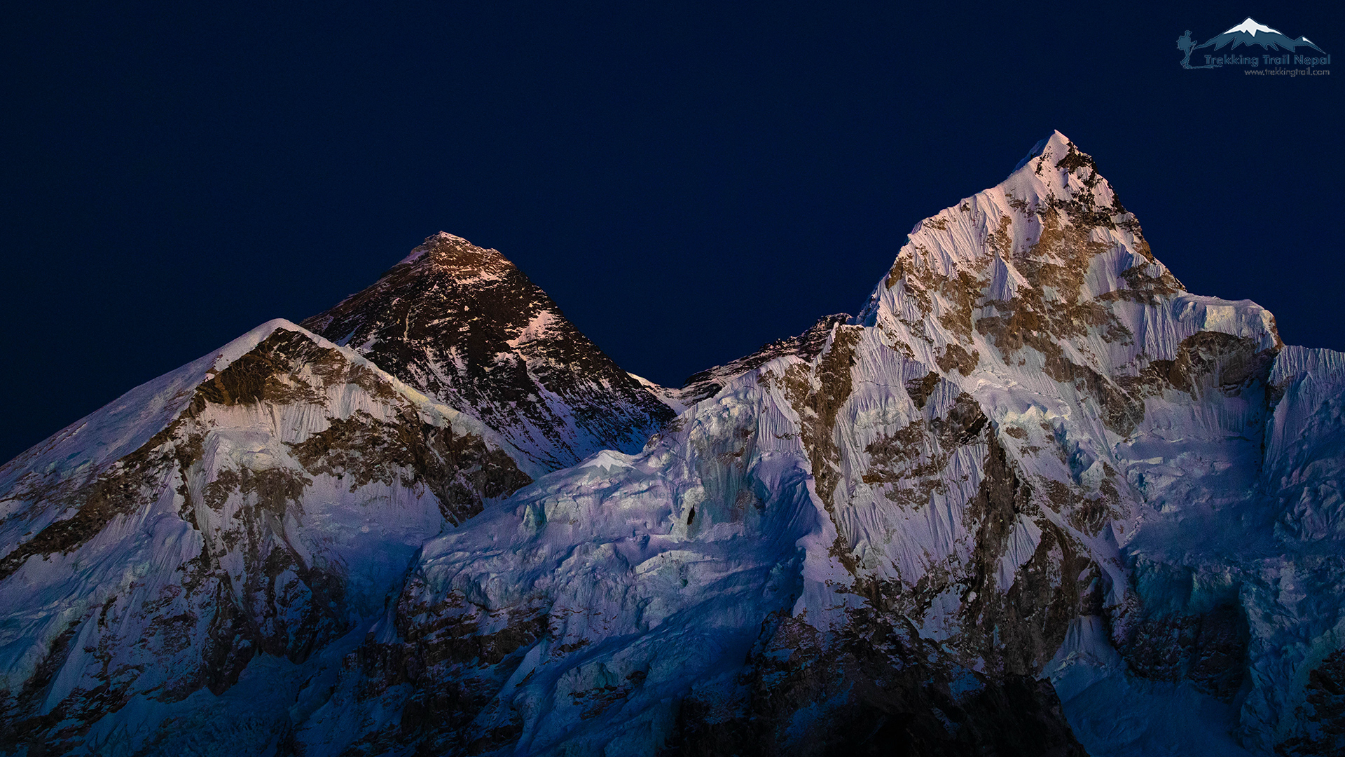 Best Season for Everest Trek