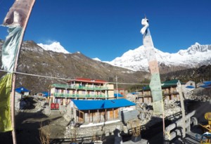 Annapurna Circuit vs Manaslu Circuit