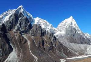 Famous Trekking Routes in Nepal