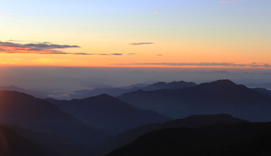 Landscape from Mohare Danda at sunrise