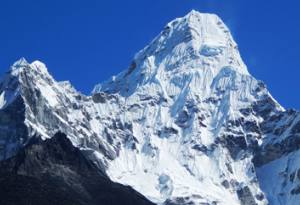 tips about trek in nepal best time popular trek fitness packing altitude sickness