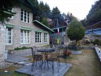 Everest Luxury Hotel Monjo