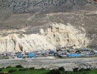 jomsom bazaar with airport