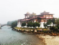 punakha fort