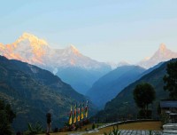 annapurna south, himchuli and fishtail from trekking trail