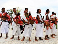 tharu traditional dance in chitwan national park