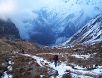 annapurna base camp trekking trail