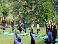 yoga tour in nepal