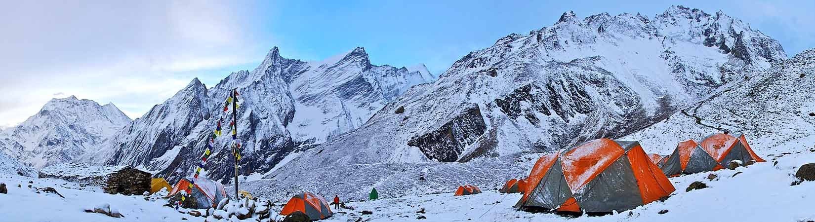 manaslu base camp trek cost