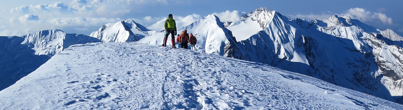 mera peak climbing