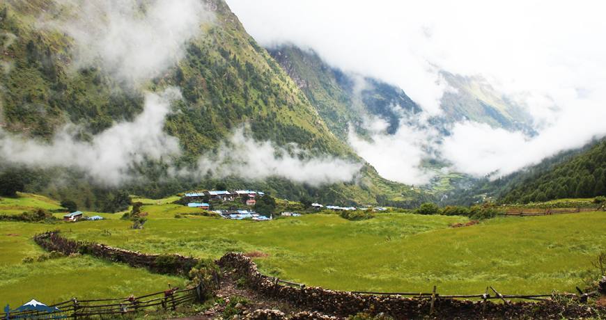 monsoon trekking in nepal