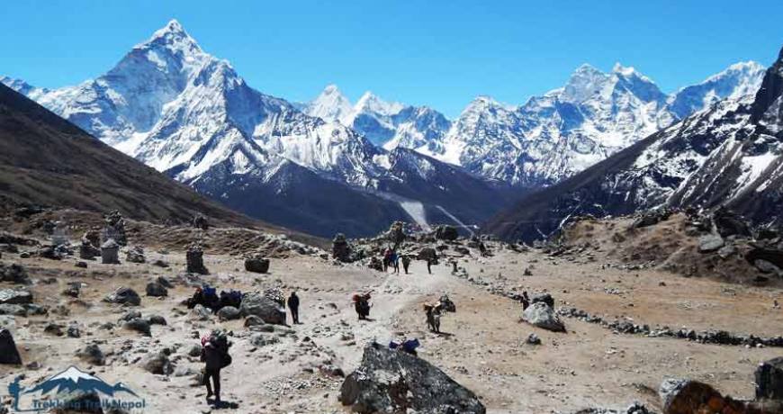 Things to Avoid While trekking to Everest Base Camp