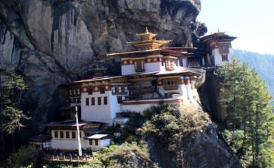 heritage of bhutan tour