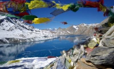 tilicho lake throng la pass trekking